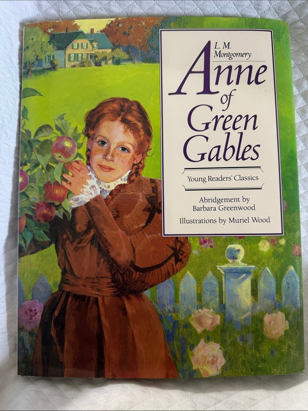 Anne of Green Gables - Young Readers' Classics (Illustrated)